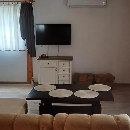 度假居 U Bartnika Z Basenem Na Mazurach *