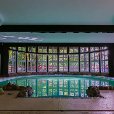 度假居 U Bartnika Z Basenem Na Mazurach *